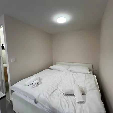 Iza-szondi Homes Budapest