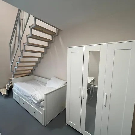 Iza - Szondi Homes Budapesta