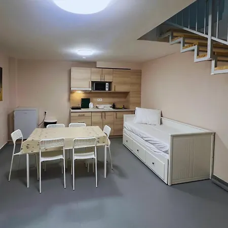 Iza - Szondi Homes B&B Budapesta
